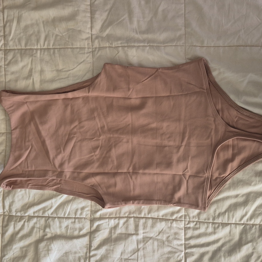 TOASTED ARITZIA BABATON CONTOUR 90S BODYSUIT SZ S - Picture 3 of 3